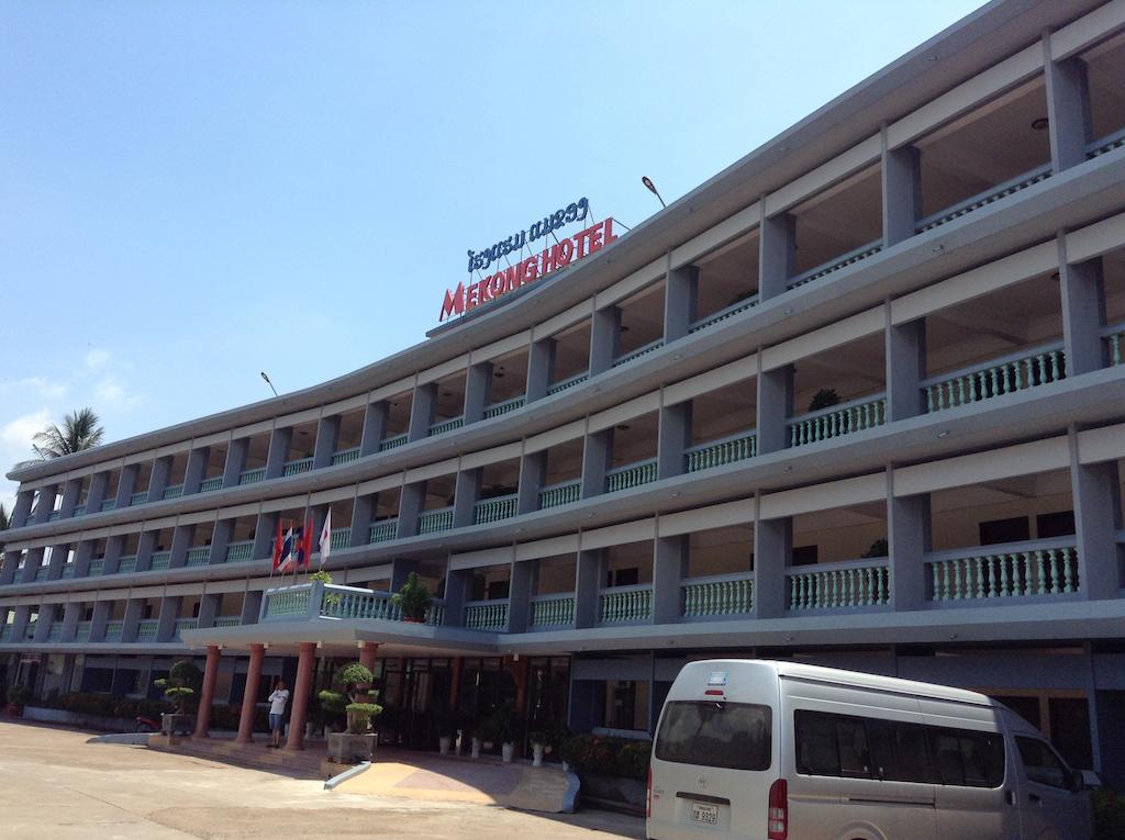 Mekong Hotel Thakhek Buitenkant foto