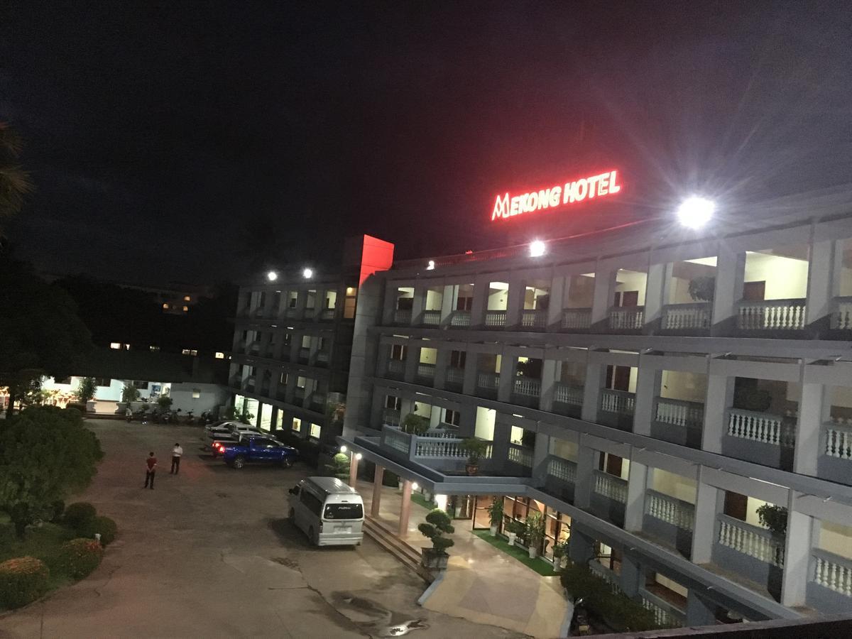 Mekong Hotel Thakhek Buitenkant foto