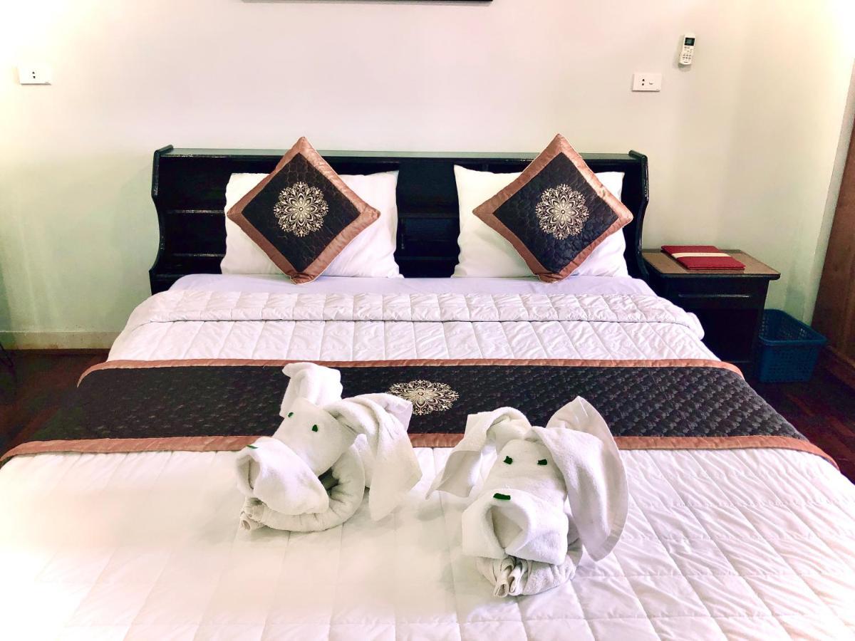 Mekong Hotel Thakhek Buitenkant foto