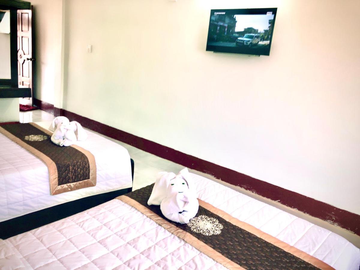 Mekong Hotel Thakhek Buitenkant foto