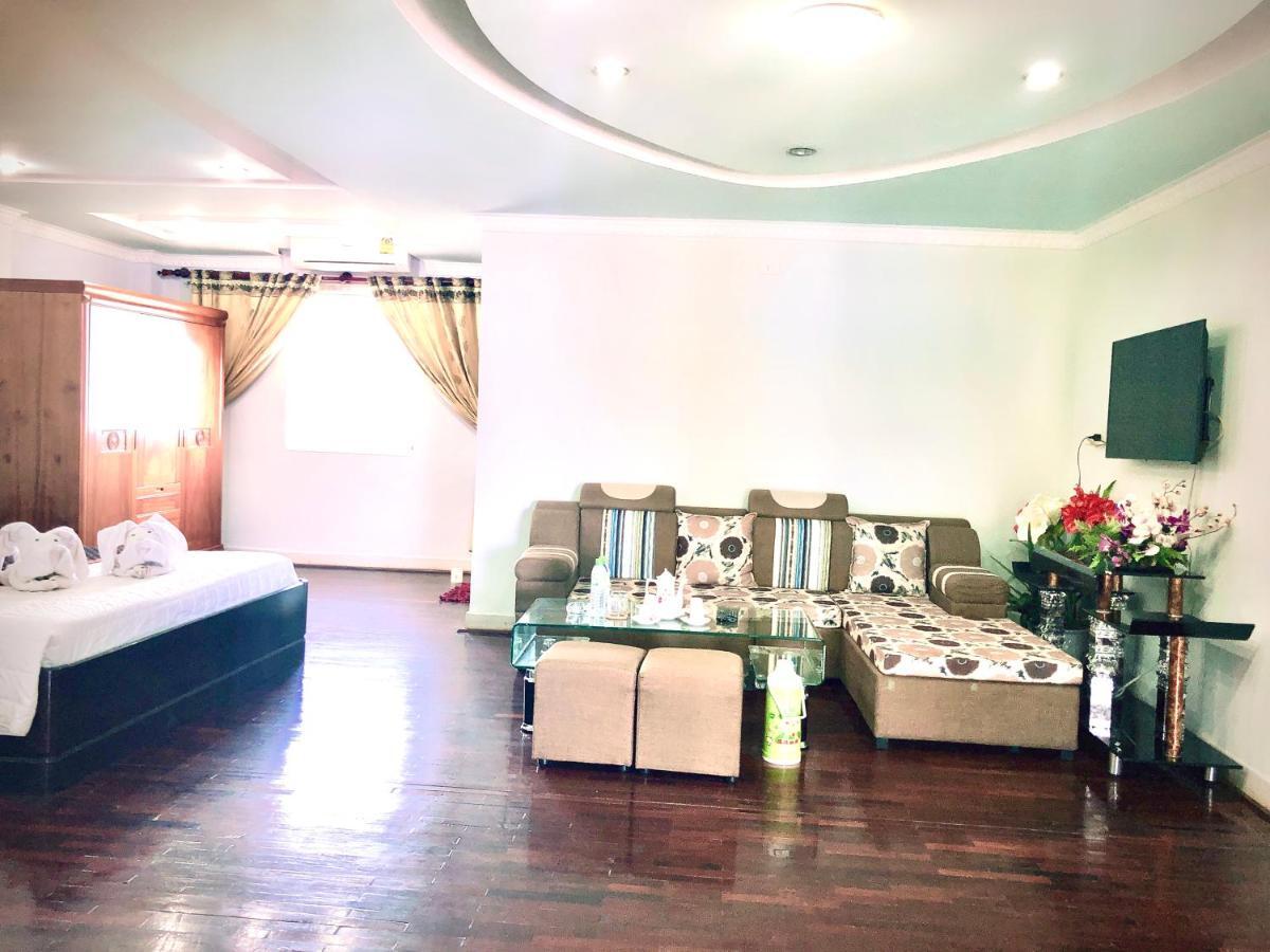 Mekong Hotel Thakhek Buitenkant foto