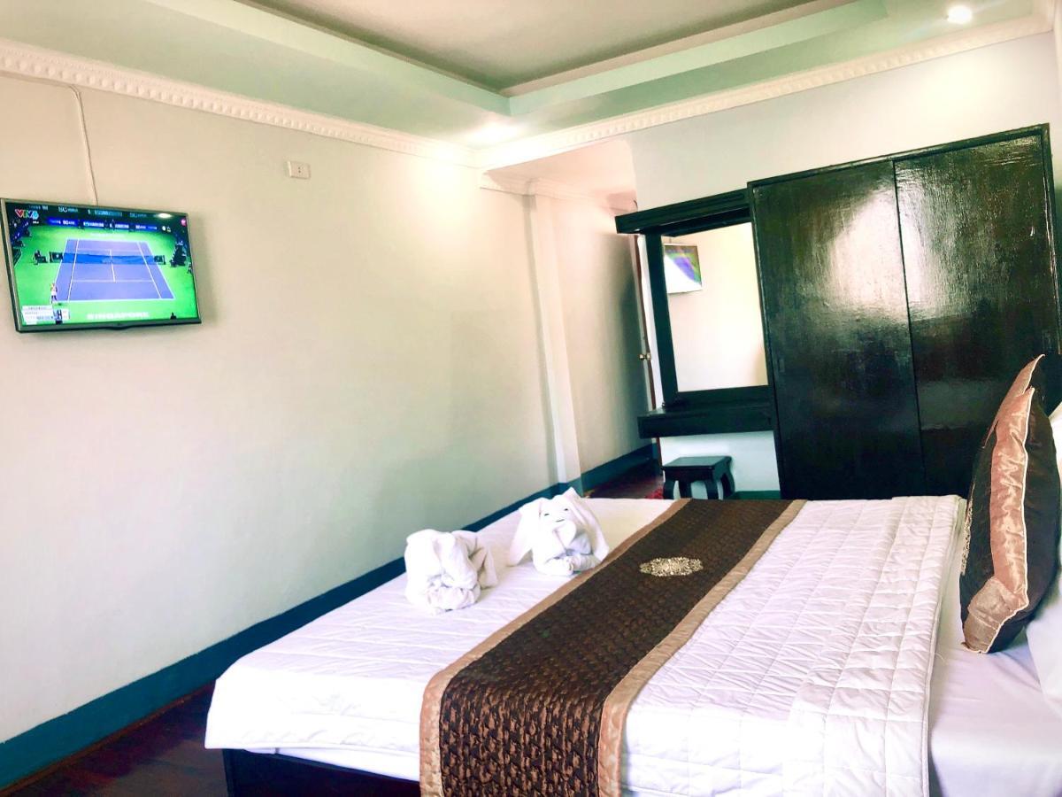 Mekong Hotel Thakhek Buitenkant foto
