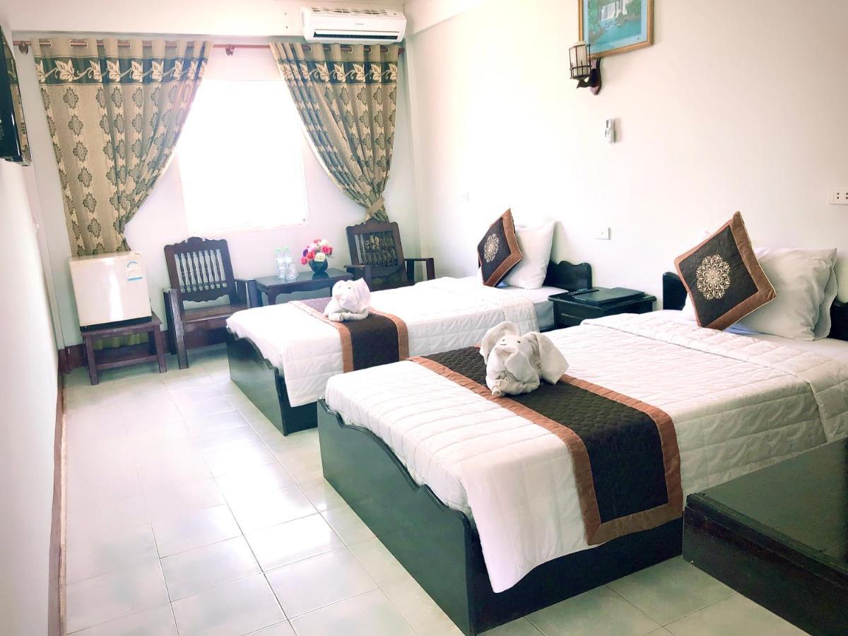Mekong Hotel Thakhek Buitenkant foto
