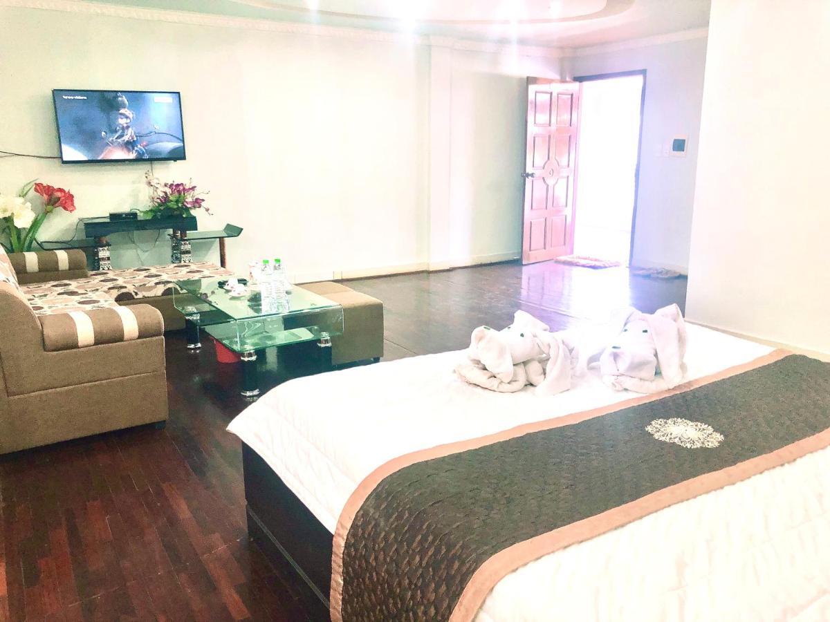 Mekong Hotel Thakhek Buitenkant foto